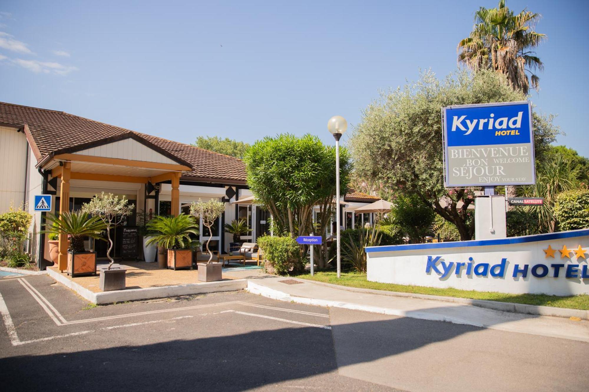 Kyriad Nimes Ouest A9 Hotel Exterior photo